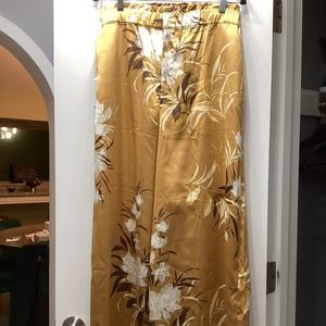 Ladies Rachel Roy pants